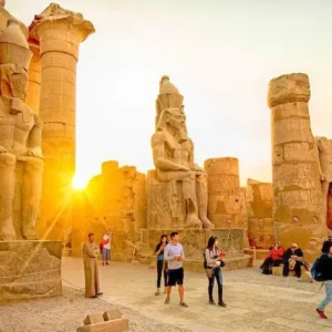 Luxor Tour from Hurghada – Explore the World’s Greatest Open-Air Museum